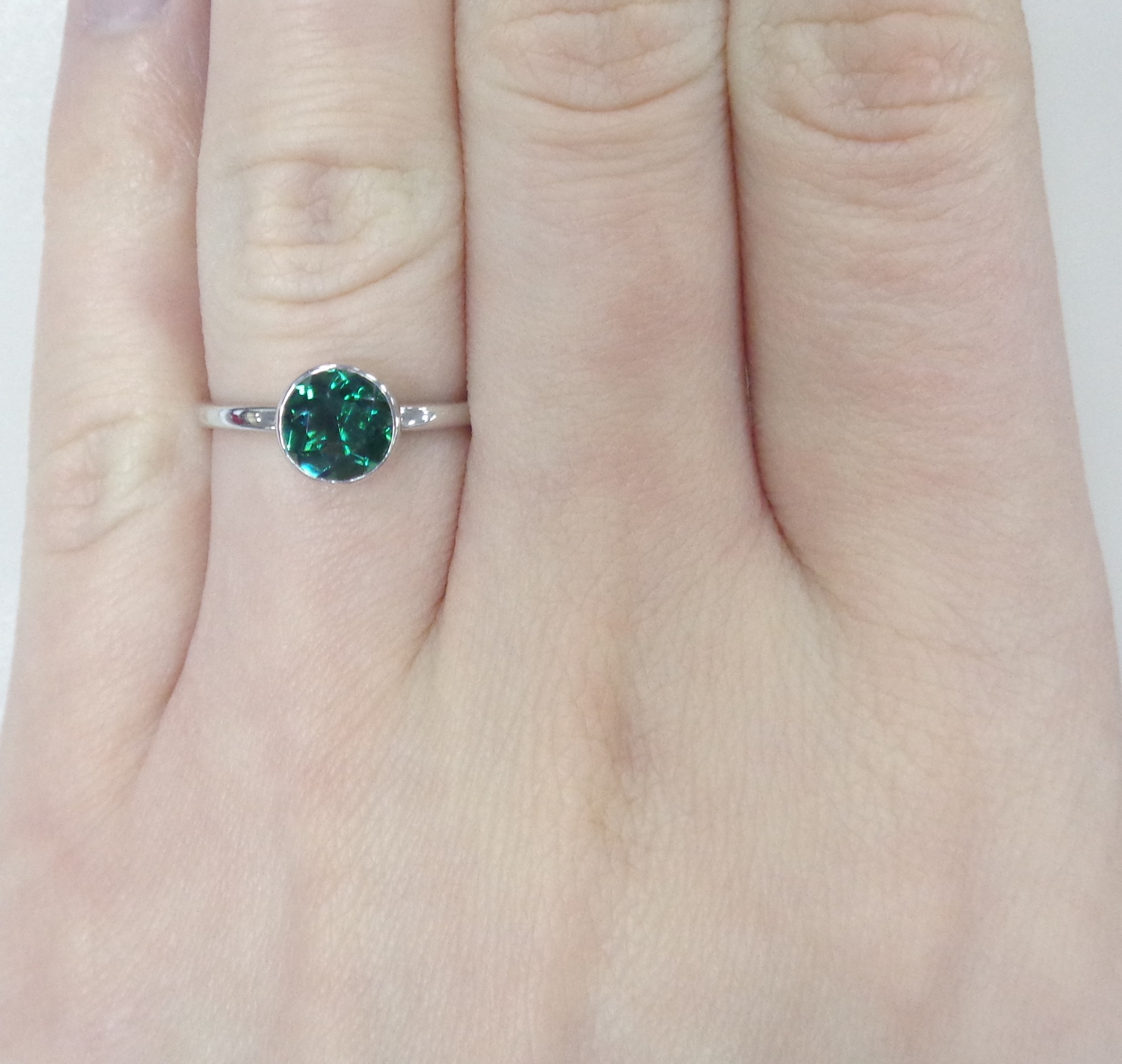 Серебряное кольцо с празиолитом